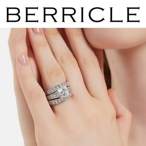 New!! Berricle  sterling silver Ring set 💕
